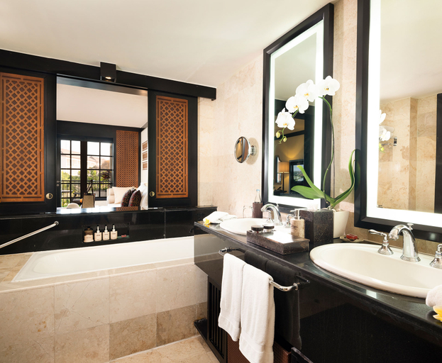 Bathroom 5, Ayodya Resort Bali, Badung