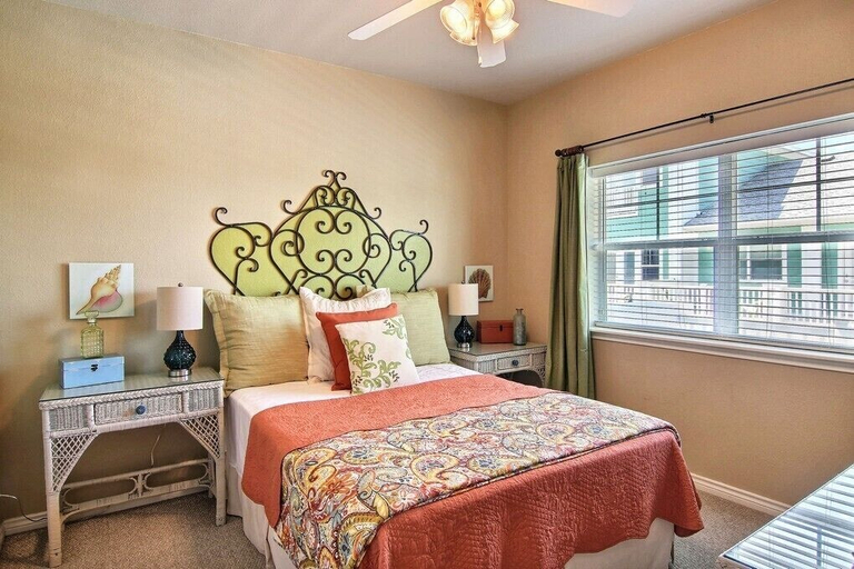 Bedroom 2, Shell Yeah by Silver Sands Vacation Rentals, Nueces