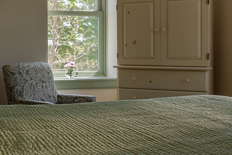 Bedroom 4, Maple Hill Farm Inn, Kennebec
