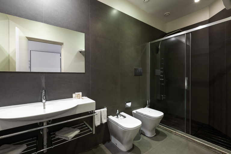 Bathroom 4, Tempus Hotel & Spa, Ponte da Barca