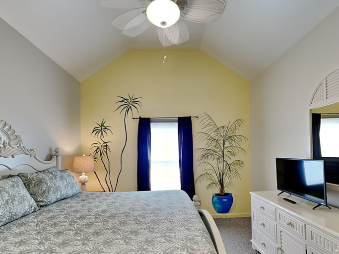 Bedroom 3, Tybee Sun by Tybee Vacation Rentals, Chatham