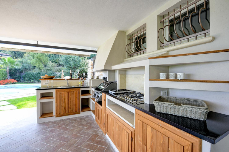 Others 3, Villa Caterina, Brescia