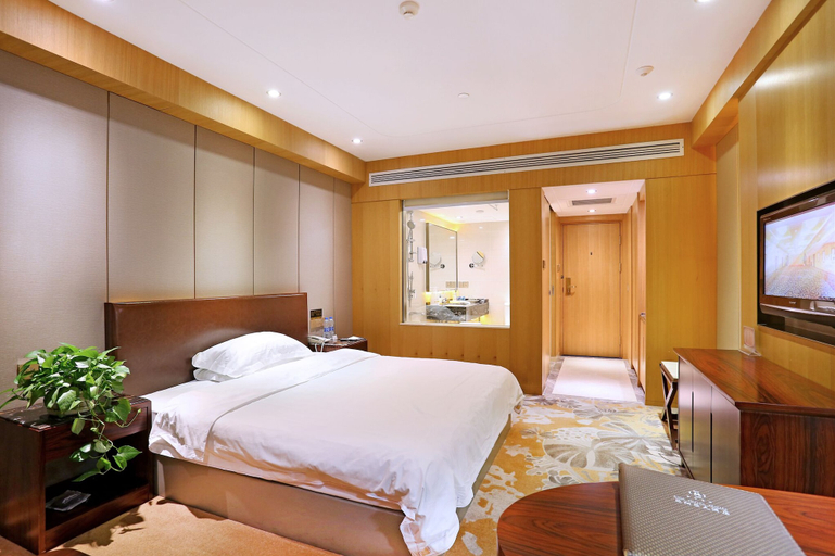 Bedroom 2, Yantai Asia Hotel, Yantai