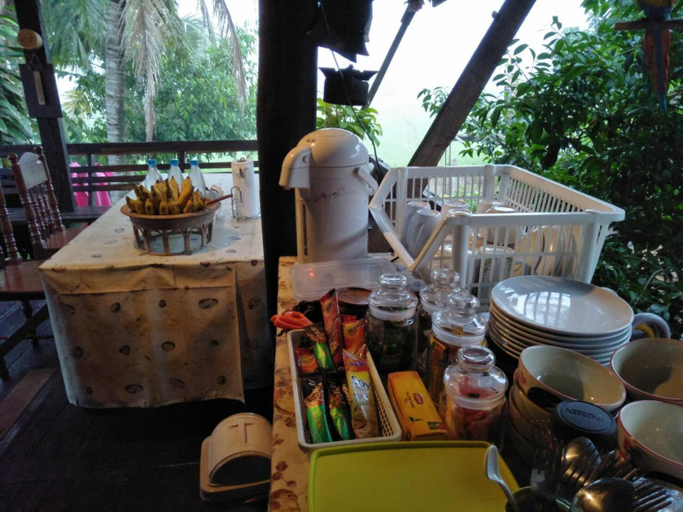Food & Drinks 4, Oui Kaew Homestay, Muang Phayao