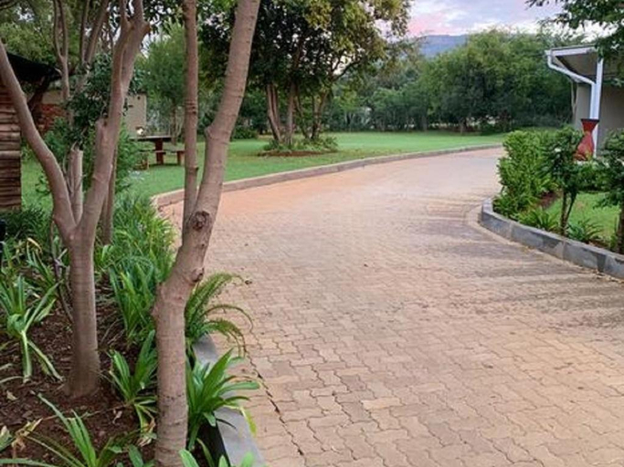 Others 3, Stay Harties, Bojanala