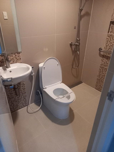 Bathroom 4, Hotel Sogo Fairview, Quezon City