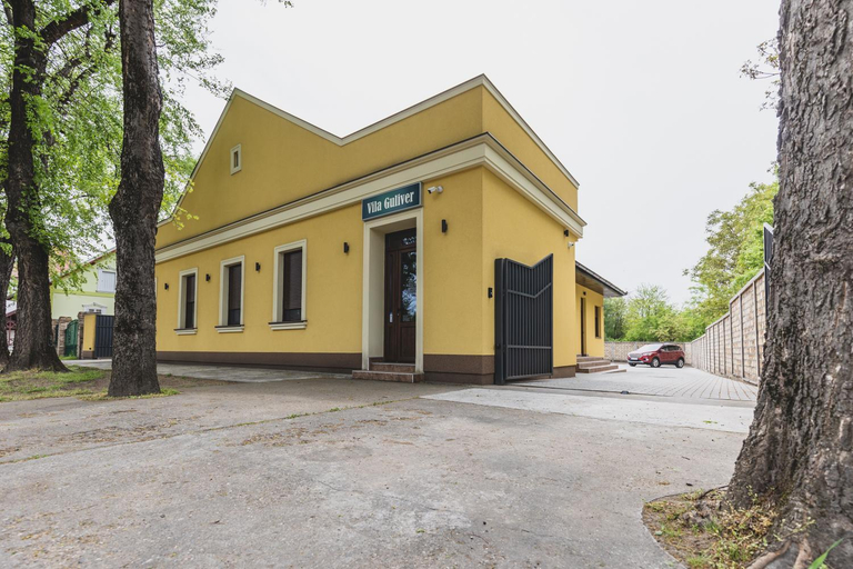 Others 5, Vila Guliver, Subotica