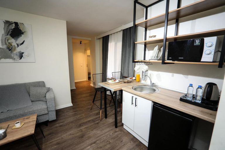 Others 5, Arkem Hotel 1, Maltepe