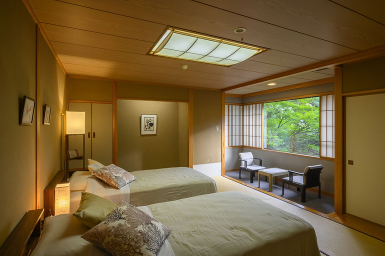 Bedroom 2, Senkeien Tsukioka Hotel, Kaminoyama