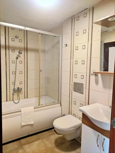 Bathroom 5, Hotel Nayla, Fatih