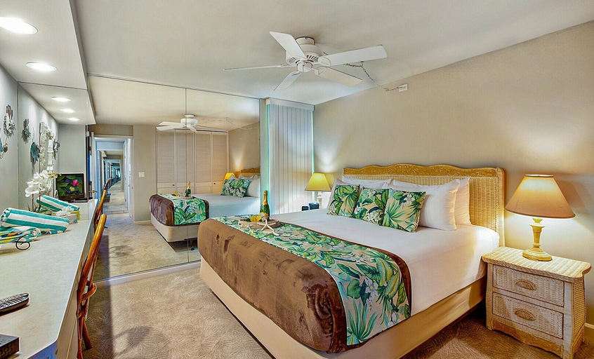 Bedroom 3, Kaleialoha 106 Ocean Front 1bd/1ba 1 Bedroom Condo by RedAwning, Maui