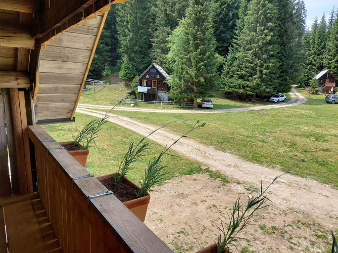 Others 2, Hut Vaznik, Bled