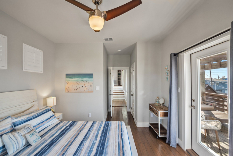 Bedroom 3, The Oyster House - Pet Friendly, Nueces