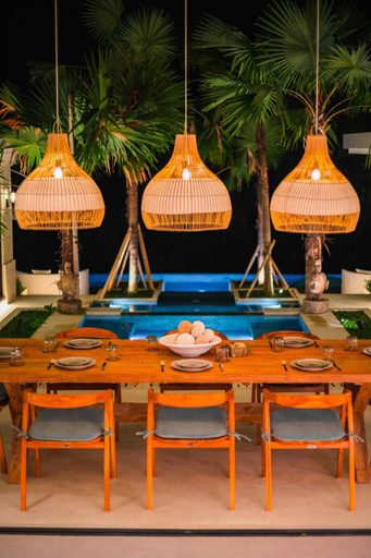 Food & Drinks, Villa Romana, Gianyar