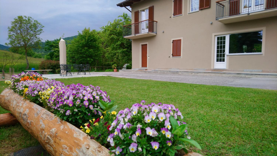 L'Isola Dla Cerrea, Cuneo