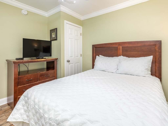 Bedroom 3, Dune A by Tybee Vacation Rentals, Chatham