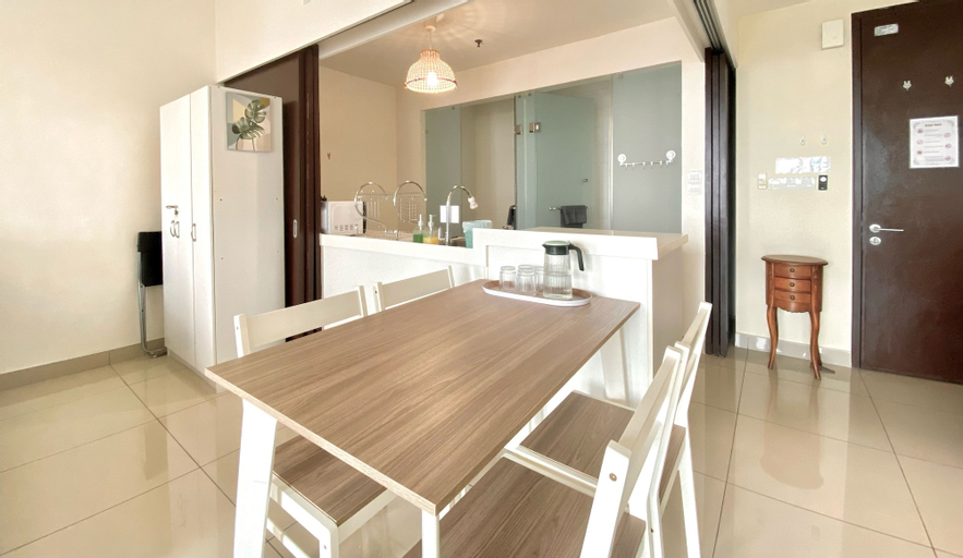 Dining Room 1