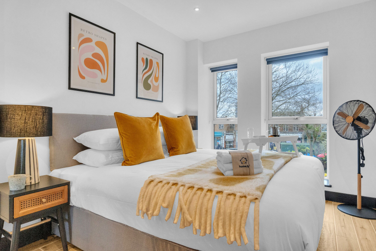 Bedroom 2, homely - Luxury Apartments Finchley, London