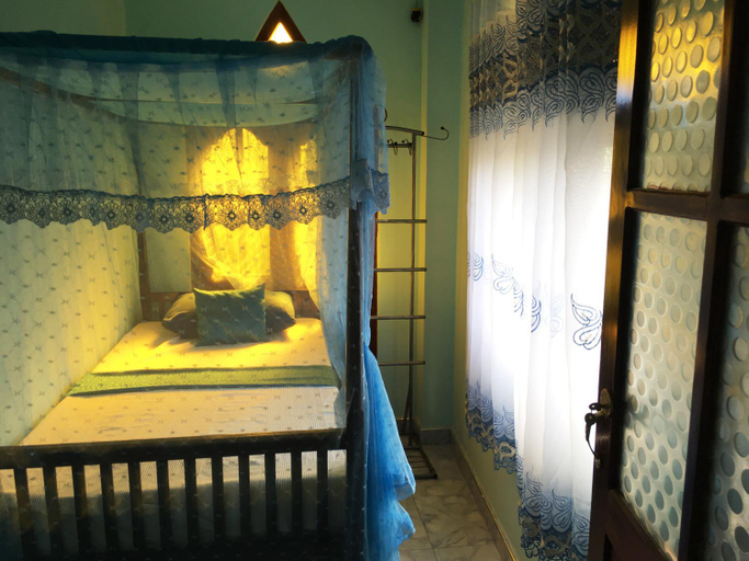 Others 4, Paradise inn, Galle Four Gravets