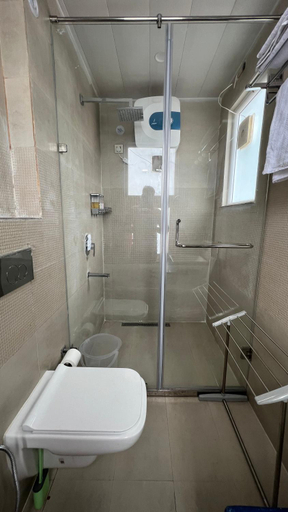 Bathroom 3, Clarence Cottage Mussoorie, Dehradun
