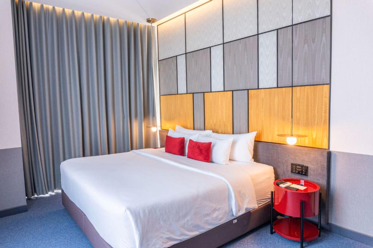 Bedroom 24