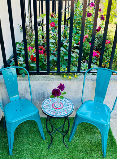 Others 2, 2BR 1.5BA Full Kitchen Private Guest House - Free Parking - Central Location, Greater Vancouver