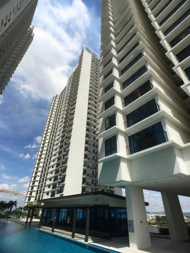 Simple No 6- Trefoil Setia Alam- Near Setia Convention Centre, Shah Alam