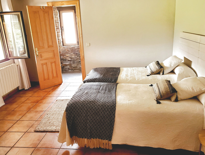 Bedroom 5, Hospedaje Rural La Panera, Cantabria