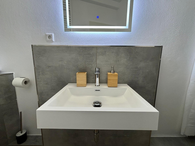 Bedroom 3, Modernes Apartment am Waldrand, Osnabrück
