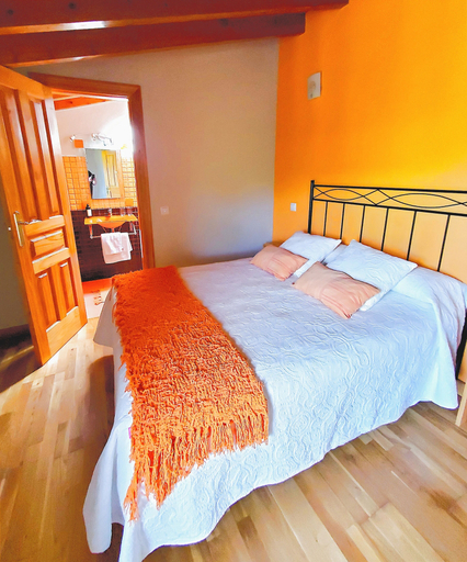 Bedroom 4, Hospedaje Rural La Panera, Cantabria