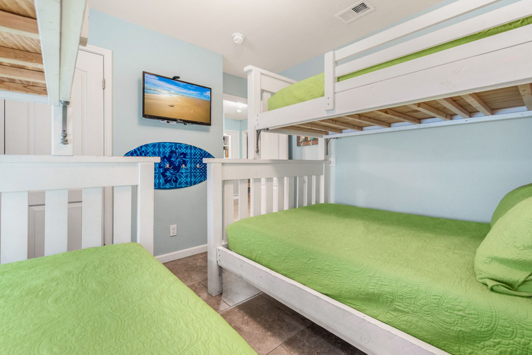 Bedroom 3, Boogie Board Bungalow - Pet Friendly! Private Pool!, Nueces