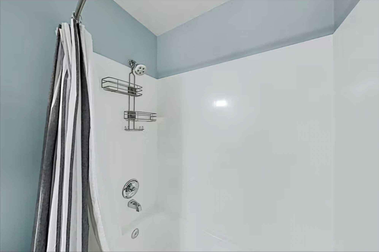 Bathroom 4, Emerald Isle by Resort Collection, Bay