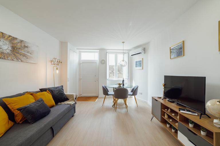 Others 5, Lapa Stylish Apartment A by Vacationy, Porto