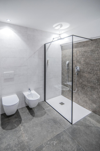 Bathroom 2, B&B Zur Traube, Bolzano