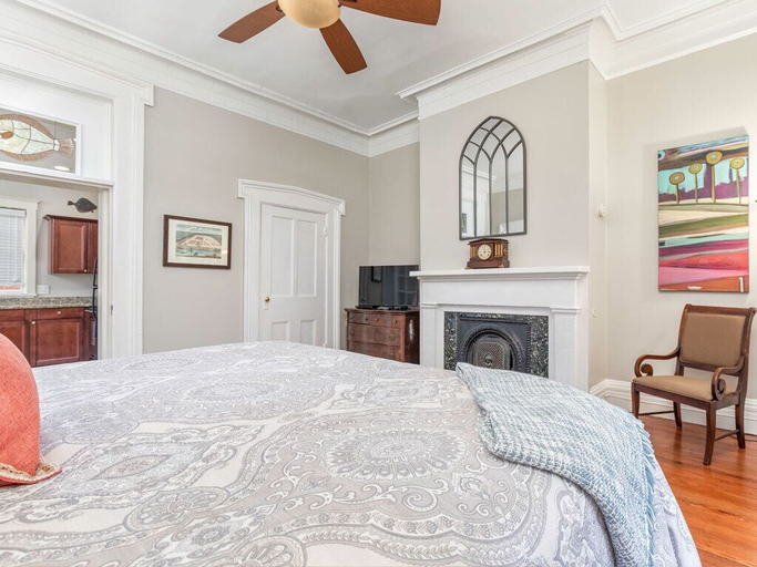 Bedroom 3, Southern Belle Parlor, Chatham