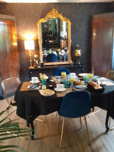 Food & Drinks, La Menardiere Serenitatis chambre d'hotes petit dejeuner compris, Côtes-d'Armor