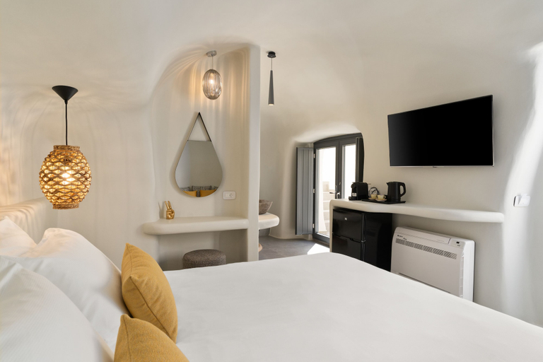 Bedroom 5, Aeon Suites - Adults Only by Mr and Mrs White, South Aegean