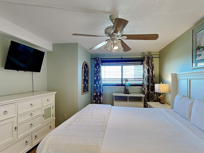 Bedroom 4, Summit Beach Resort #1231 by Resort Collection, Bay