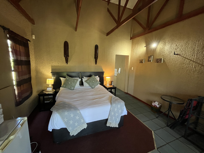 Bedroom 2, Elephant's Nest Guest House, Ehlanzeni