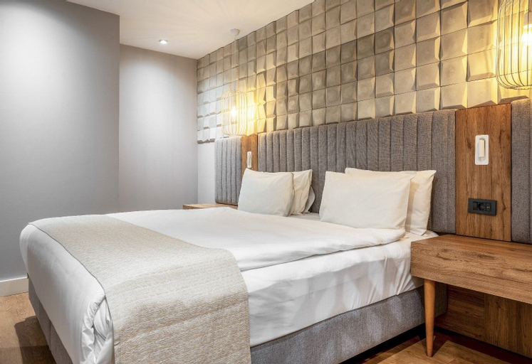 Bedroom 14