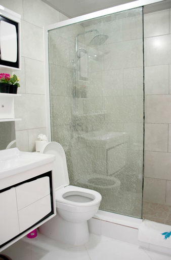 Bathroom, El Cabarete Spa & Resort, Sosua