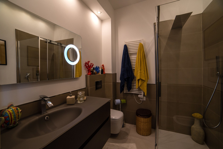 Bathroom 4, Casa Arico Shatulle Suites, Messina