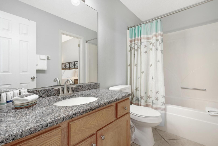 Bathroom 4, Cozy 1br/1ba Condo w/ Stunning Views, Baldwin