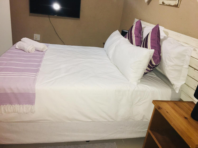 Others 2, Asante’s Guest House, Ehlanzeni