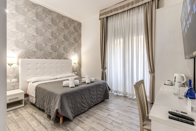 Bedroom 3, Gardenia Suite, Rome