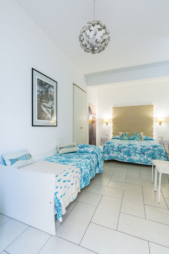 Bedroom 3, Fortino Bed & Breakfast, Napoli