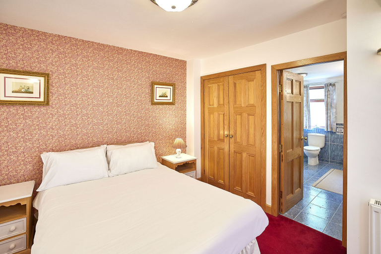 Bedroom 3, Host Stay The Cottage Barn, Bradford