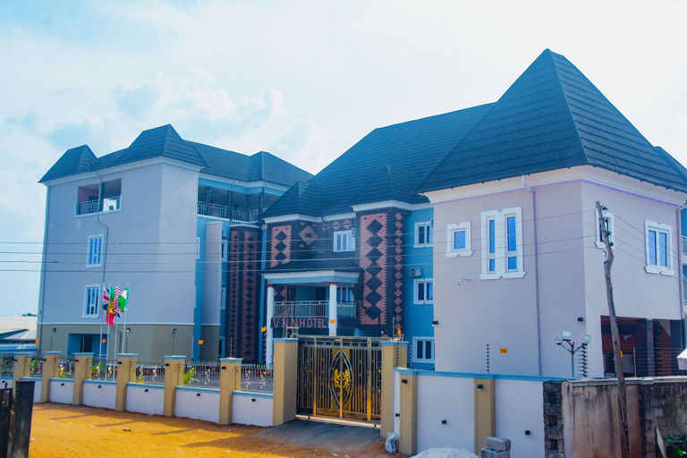 Exterior & Views 2, VNN Suites & Resorts, Ukwuani