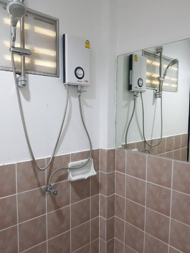 Bathroom 3, ริมระเบียงทะเล รีสอร์ท, Ban Laem