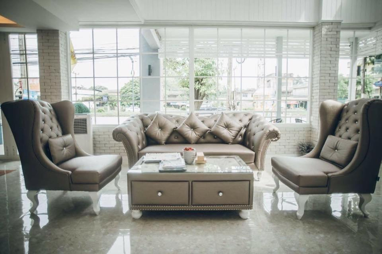 Public Area 2, Baanthana Boutique Hotel, Muang Surat Thani